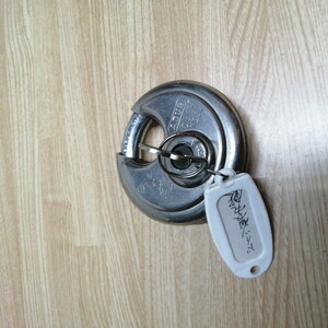 ABUS (アブス) DISKUS 屈強シリンダー南京錠 ドイツ 独 Diskus no24 Lock-Co GERMANY 送料520円他 アンティーク