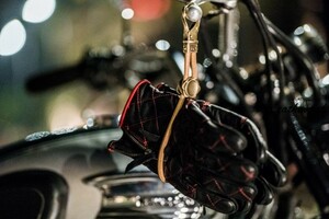 FOGY　カウハイド　グローブクリップ　インディアンモーターサイクル　Brass　真鍮　ライトブラウン