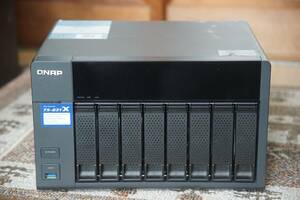 QNAP TS-831X 8ベイ NAS 10GbE対応 QTS5.2 中古