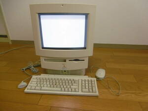 ビンテージ、現状品 !Apple Macintosh Parforma575