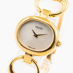 1円 稼働 良品 GUCCI グッチ 1600 バングルウォッチ QZ クオーツ ホワイトシェル文字盤 GP 腕時計 レディース オーバル 0566820240903