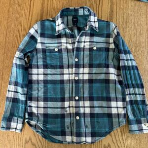 送料無料ユーズド◆ Gap kids 子供服 サイズM チェック2/男の子/長袖シャツ◆身長130cmから137cm用　訳あり