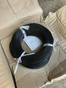 電線。新品同様。未使用. 長 153m。正味質量 4.6kg