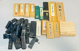 (NO.M0186) 墨 書道具 古墨 書道 まとめて 大量 時代物