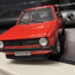 ソリドミニカー1/18 VW GOLF GTI 1977