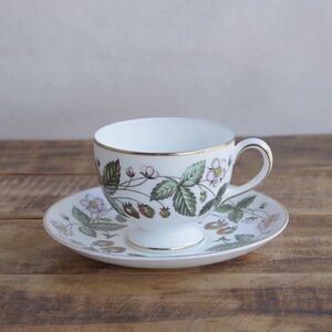 ウェッジウッド ストロベリーヒル いちご柄 コーヒーカップ ソーサー ヴィンテージ 食器 Strawberry Hill Wedgwood #231026-1~6 レトロ