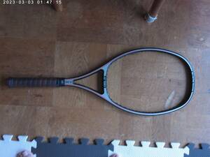 yonex r22