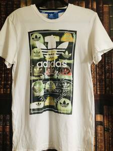 adidas　スニーカーロゴ　Tシャツ