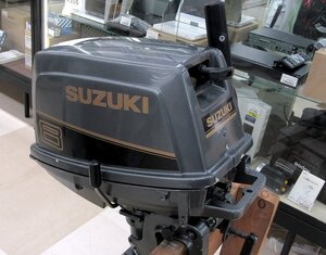 ●札幌市/近郊地域及び店頭引取り限定商品 SUZUKI スズキ DT8 小型船舶用船外機 2スト/8馬力 ジャンク品 動作未確認