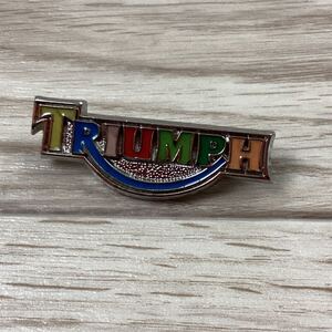 k1235 Paul Smith TRIUMPH バッジ ポールスミス トライアンフ ピンズ ピンバッジ おしゃれ 小物 雑貨 モーターサイクル バイク 中古