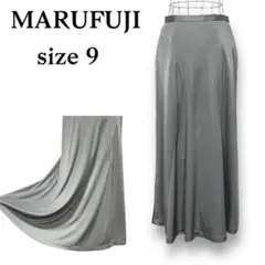 MARUFUJI【9】フレアロングスカート　サテン調　上品　可愛い　裏地あり