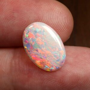 オーストラリア産 天然ホワイトオパール1.62ct white opal