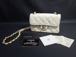 T458　シャネル　CHANEL　マトラッセ　ショルダーバッグ　ポシェット　ターンロック　ホワイト　チェーン