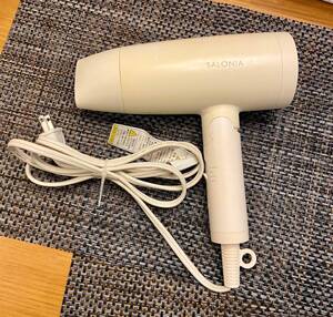 送料無料 SALONIA サロニア ヘアドライヤー 中古品 稼働確認済み SL-013WH ドライヤー AC100V 50/60Hz 1200W