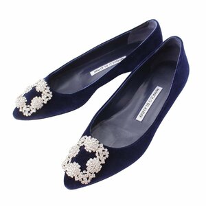 【マノロブラニク】Manolo Blahnik　ハンギシ ビジューバックル ベロア フラットパンプス ブルー 34 1/2 【中古】【正規品保証】197528