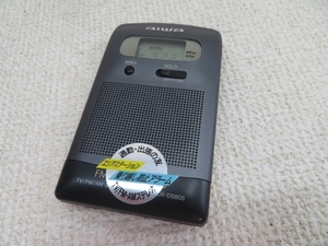 ★Aiwa CR-DS805 ポケットラジオ FM/AM アイワ ケース/電池付き 動作品 00316★！！