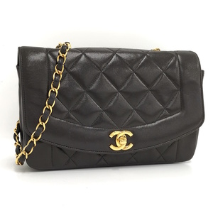 【中古】CHANEL チェーンショルダーバッグ マトラッセ22 ダイアナ レザー ブラック A01164