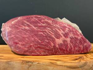 【即決】高級赤身肉【さつまビーフ】黒毛和牛カメノコ上 800g 切るだけスペック 希少部位 シルクロース 贅沢焼肉 安心現品画像 W0952