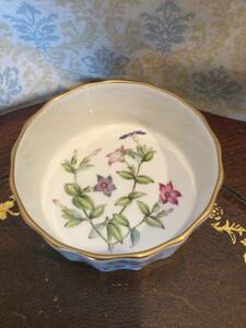 美品！スポード　スタッフォード・フラワーズ・コレクション　丸深皿　イギリス　英国　格安！　Spode Stafford Flowers Tachiadenus