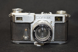 【光成】アンティークカメラ「Contax・レンジファインダー」不稼働・羽根開く・カバー無