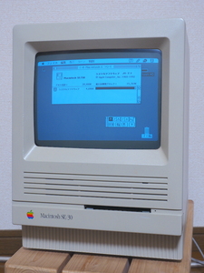 Macintosh SE/30 コンデンサ交換済 新品内蔵電池 動作品3