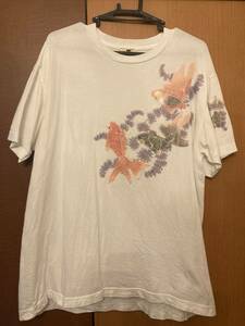 ファッション衣類　☆　廃番古着　むかしむかし　京都の和柄　Tシャツ　金魚　手描き　立体画　白　ホワイト　Mサイズ　クールジャパン