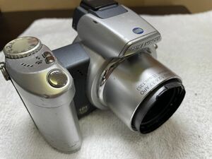 DiMAGE Z2