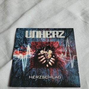 UNHERZ 「HERZSCHLAG」 FOO FIGHTERS、MOTORHEAD、THE WILDHEARTSタイプ