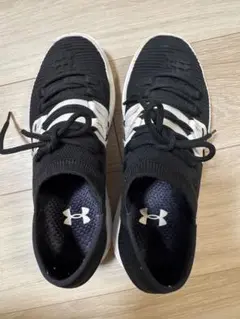 Under Armour ブラック スニーカー　26cm