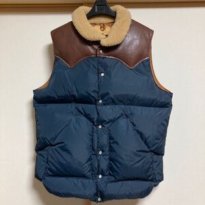 【美品】Rocky Mountain Feather Bed CHRISTY VEST ロッキーマウンテンフェザーベッド クリスティーベスト ダウンベスト ネイビーサイズ40