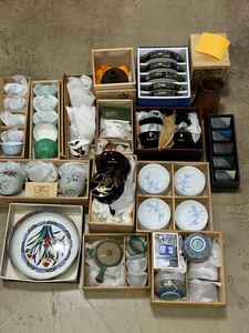 【大量・格安】箱物 まとめ出品 22点 和食器 湯呑み揃え 漆器 茶器 小鉢 小皿等 香蘭社 幸山窯 唐津焼き 有田焼 等桐箱 