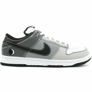 ナイキNIKE DUNK LOW PREMIUM SB 　　　　　　　　LUNAR ECLIPSE (WEST) ルナエクリプス