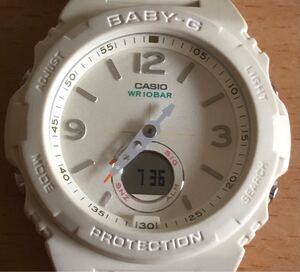 689-0428 CASIO カシオ BABY-G レディース腕時計　ラバーベルト　クオーツ　白　ホワイト　BGA-260 稼働品