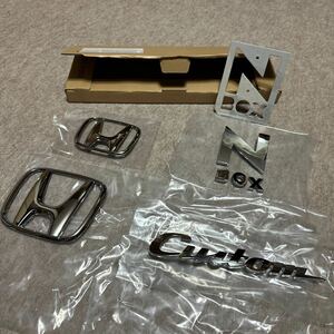 N-BOX custom カスタム　JF3型　純正エンブレムセット　美品