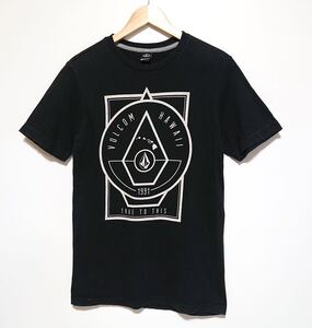 H8985gg VOLCOM（ボルコム） サイズS/P 半袖Tシャツ 黒 ブラック メンズ 古着 プリント Tシャツ かっこいい おしゃれ カジュアル 丸胴