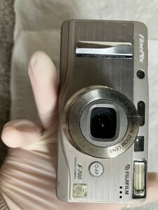 動作確認済み FUJIFILM 富士フィルム FinePix F700 コンパクトデジタルカメラ