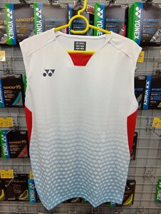 【10616 (011) M】YONEX(ヨネックス) メンズゲームシャツ(ノースリーブ) ホワイト M 新品未使用 バドミントン テニス 定価10450円