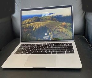 Appleアップル MacBook Air Retina 2019 Corei5 1.6GHz 8GB SSD512GB　13インチ