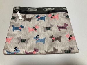 レスポートサック　ポーチ　犬柄　Le Sportsac