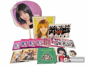 TWICE グッズセット CD DVD 下敷き 手帳 缶バッジ 色紙 モモ 美品 ウチワ