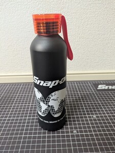 未使用 スナップオン アルミボトル レッド Snap-on 容量0.6L 耐熱温度100℃ ドリンクボトル 水筒 レジャー サイクリング アウトドア