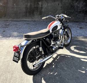 1966 トライアンフ T120R ボンネビル | タイガー | トロフィー | TR6C | 6T | サンダーバード | デザートスレッド | BSA | Norton