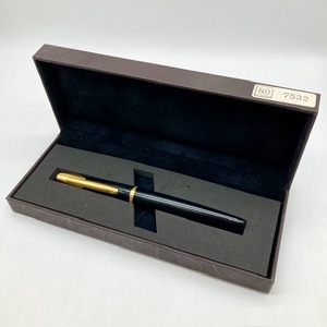 G371 dunhill ダンヒル 万年筆 ALFRED ペン先 18K-750 ゴールド×ブラックカラー 筆記具 ビンテージ 箱付き 筆記未確認