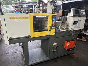 FANUC 射出成型機 ROBOSHOT α-15B A 07B-0182-B 15T 15トン 15ton インジェクションモールディング injection molding 取り出し機 美品