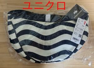 新品　ユニクロ　Marimekko ラウンドミニショルダーバッグ　ネイビー