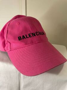 銀座松屋BALENCIAGA バレンシアガ 購入品　ブランドロゴ キャップ 帽子 CAP サイズL58cm ピンク　美品