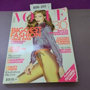 B06-201 SEPTEMBER 2012 VOGUE ヨレあり 折れあり