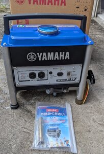 ヤマハ　ガソリンエンジン発電機　EF900FW　60Hz地域専用 未使用展示保管品　送料無料