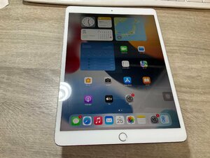 【6961】iPad Pro 10.5インチ 64 GB Silver Wi-Fi　モデル　NQDW2J/A iPad Pro 10.5インチ