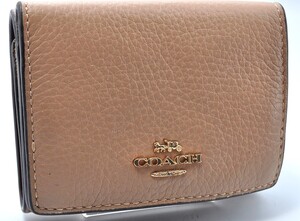 美品 COACH コーチ 三つ折り財布 レザー 革 ベージュ ワインレッド 赤 無地 柄なし シンプル レディース 女性 2E12452